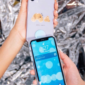 Tik op Digitaal visitekaartje & telefoonaccessoire - Gemakkelijkste manier om direct je sociale media, muziek, betaal-apps en nog veel meer te delen.