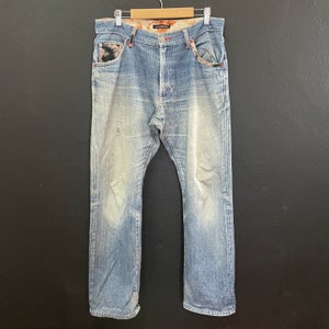 Vintage Wild Khakis Denim Jeans Vintage Wild Khakis Distressed Denim Jeans W33
