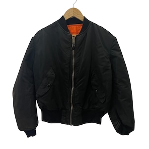 Vintage 90s Flyer’s Man Ma-1 Usaf Bomber Jacket Vintage 90s Flyer’s Man Ma-1 Usaf Bomber Reverseble Jacket Size M