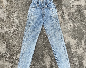 Vintage Scour Acid Wash Denim Vintage Scour Acid Wash Denim Jeans W24-26