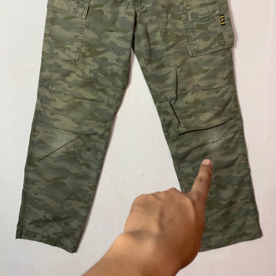 Vintage Comfortable Clothing Military Style Camo … - image 2