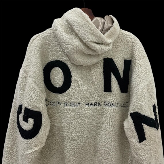 ★Mark Gonzales★MG EMBROIDERY COLLAGE SHERPA ZIP-UP JACKET MG EMBROIDERY COLLAGE SHERPA ZIP-UP JACKET - BLACK - 마크
