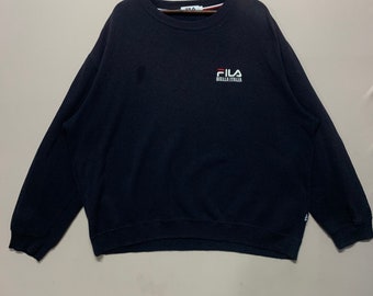 Sudadera vintage Fila. Sudadera vintage Fila Biella Italia con logo bordado. Sudadera vintage Fila con cuello redondo y lisa. Talla XXL.