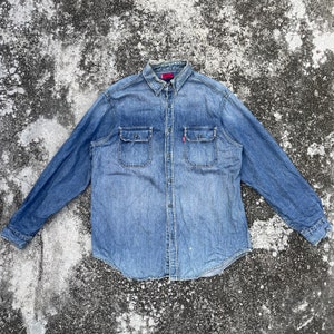 Camiseta jeans vintage Levis Red Tab com botões, tamanho G