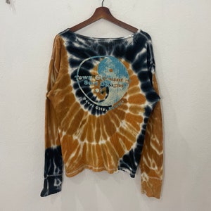 Vintage T&C Surf Design Tee Vintage T and C Surf Design Tie Dye Tee Vintage Surf Design Tie Dye Long Sleeve Tee Size M