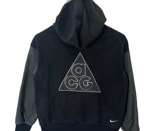 Felpa vintage Nike Acg X Polartec Felpa vintage con cappuccio e logo grande ricamato Nike Acg X Polartec Taglia M