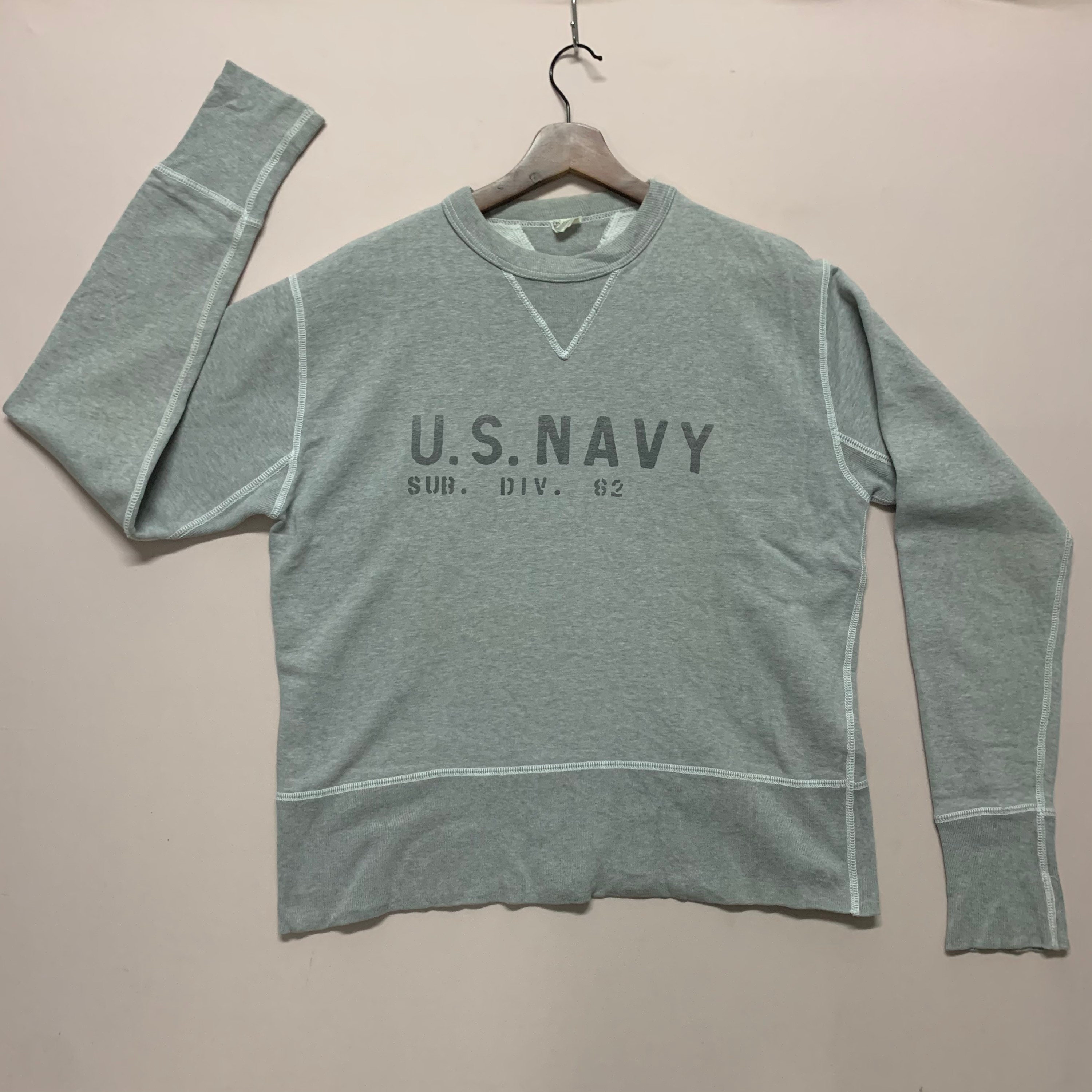 Vintage navy sweatshirt Clearance