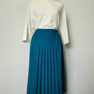 Vintage 1980's 1990's Pykettes Teal Skirt and Floral Blazer Suit Set 28 Waist image 7
