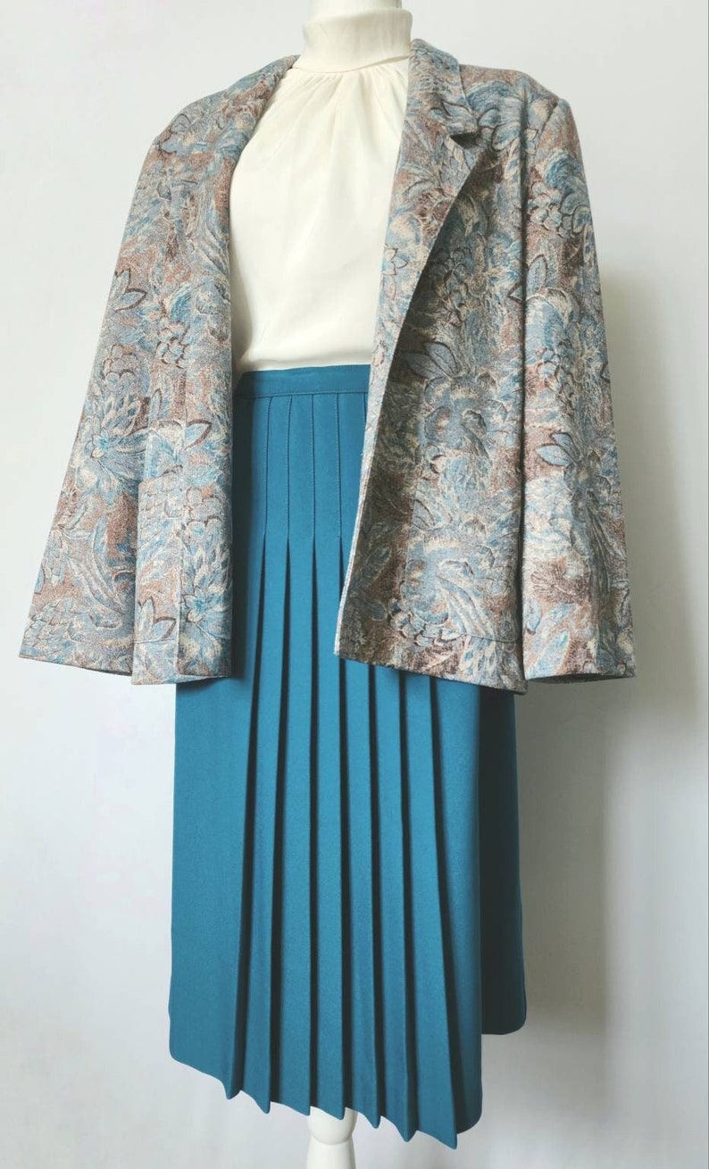 Vintage 1980's 1990's Pykettes Teal Skirt and Floral Blazer Suit Set 28 Waist image 1