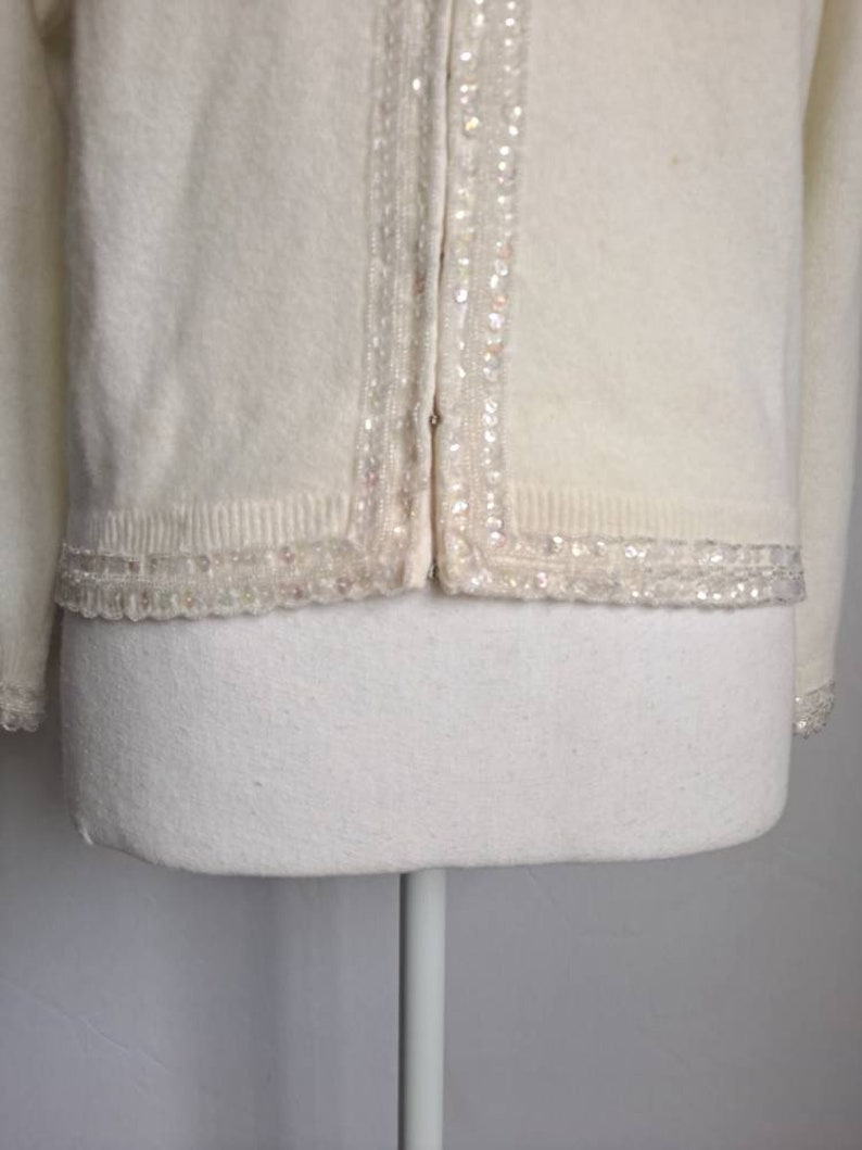 Vintage 1960's Tai Tung Co Lambswool Angora with Cashmere Finish Sequined Beaded Zip Up Long Sleeve Sweater S/M Off White image 6