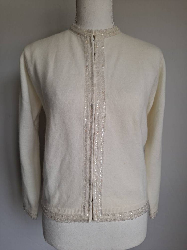 Vintage 1960's Tai Tung Co Lambswool Angora with Cashmere Finish Sequined Beaded Zip Up Long Sleeve Sweater S/M Off White image 1