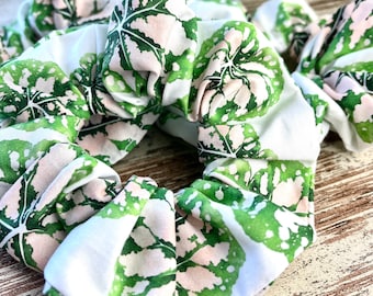 Scrunchie Pflanze, Haargummi Jungle Peach, Haarband Pflanzenmotiv, Haarschmuck botanisch, urban Jungle accessiore, Plantmom Geschenkidee