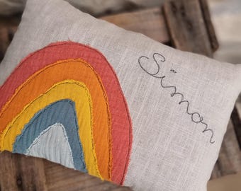 Zirbenkissen aus OEKO-TEX Leinen mit Regenbogen, Personalisierung  möglich. 20x30cm, Zirbenflocken aus eigener Herstellung, ideales Geschenk