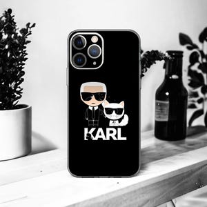 Coque souple Karl pour iPhone 16, 15, 14, 13, 12, 11, X, XR, SE, 8, 7,