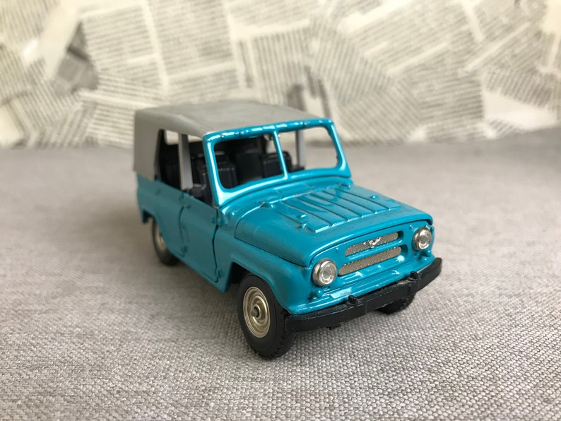 Уаз 469 игрушка
