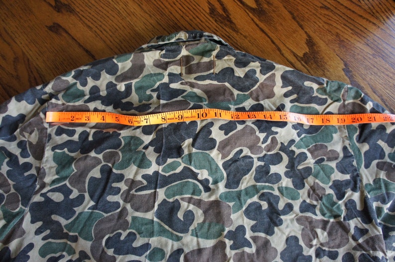 Vintage Streetwear LARGE XL 48 Chest skate surf military 1970\u2019s Camouflage Hunting Jacket Hunting Clothes SafTBack