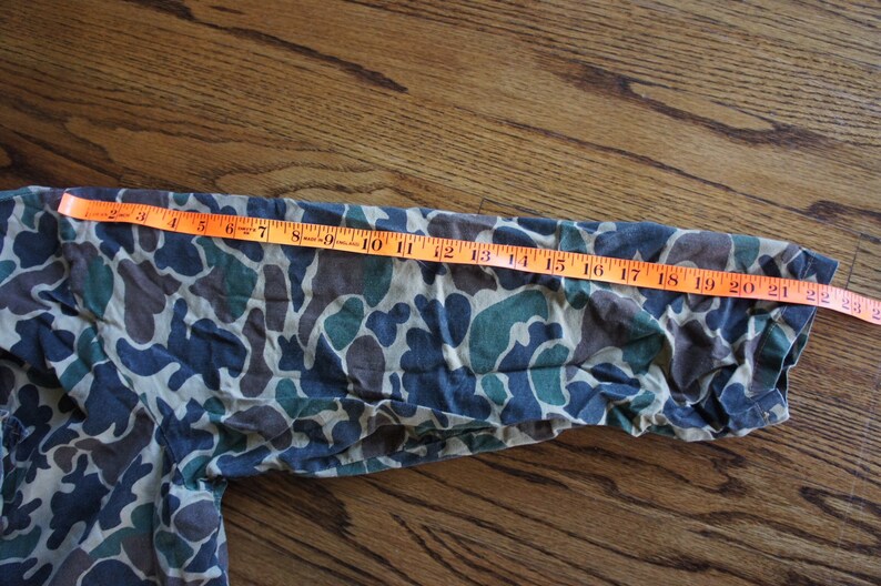 Vintage Streetwear LARGE XL 48 Chest skate surf military 1970\u2019s Camouflage Hunting Jacket Hunting Clothes SafTBack