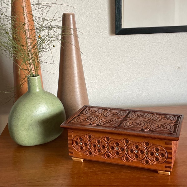 Beautiful handmade Ukrainian Folk Art wood treasure box. Woodworking, finger joint,  valet, jewelry, stash, valet