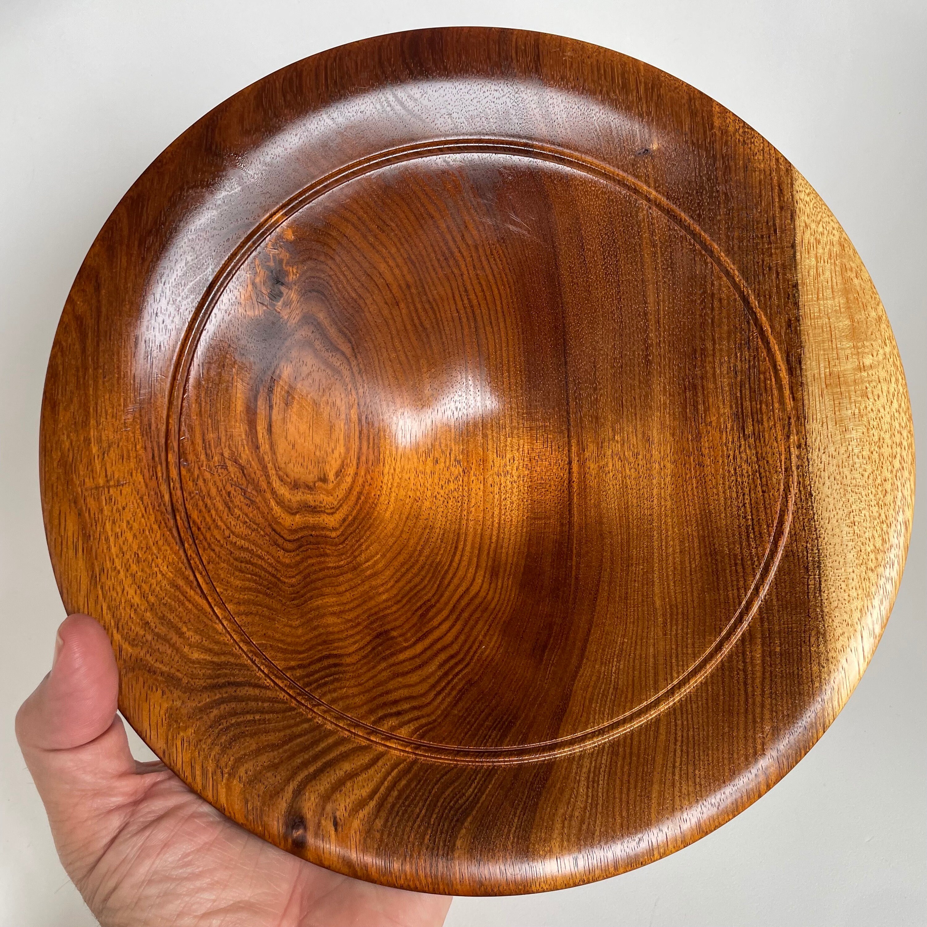 Rare Tasmanian Blackwood Bowl, turned by Jose Lehete, Tasmania. Primitive, Art Object, curiosity, WoodWorking, Naturalist, wood turning, Koa