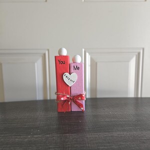 Valentine&#39;s Day Gift - Wooden Couple Home Decor