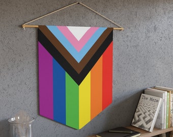 Bannière murale du drapeau du progrès / Fanion de décoration murale de la fierté LGBT