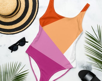 Lesbians In Swimsuits