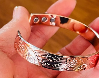Flower Copper Magnetic Bangle | Hypoallergenic Bracelet