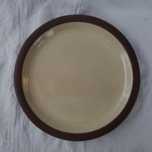 Set von 2 VINTAGE Universe Keramiken von Los Angeles Luncheon Teller