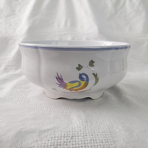 Longchamp &quot;Perouges&quot; 8 in Round Vegetable Bowl