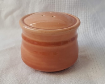 Metlox "Colorstax" 3-hole Salt/Pepper Shaker in Apricot