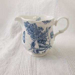 Portmeirion &quot;Botanic Blue&quot; Creamer