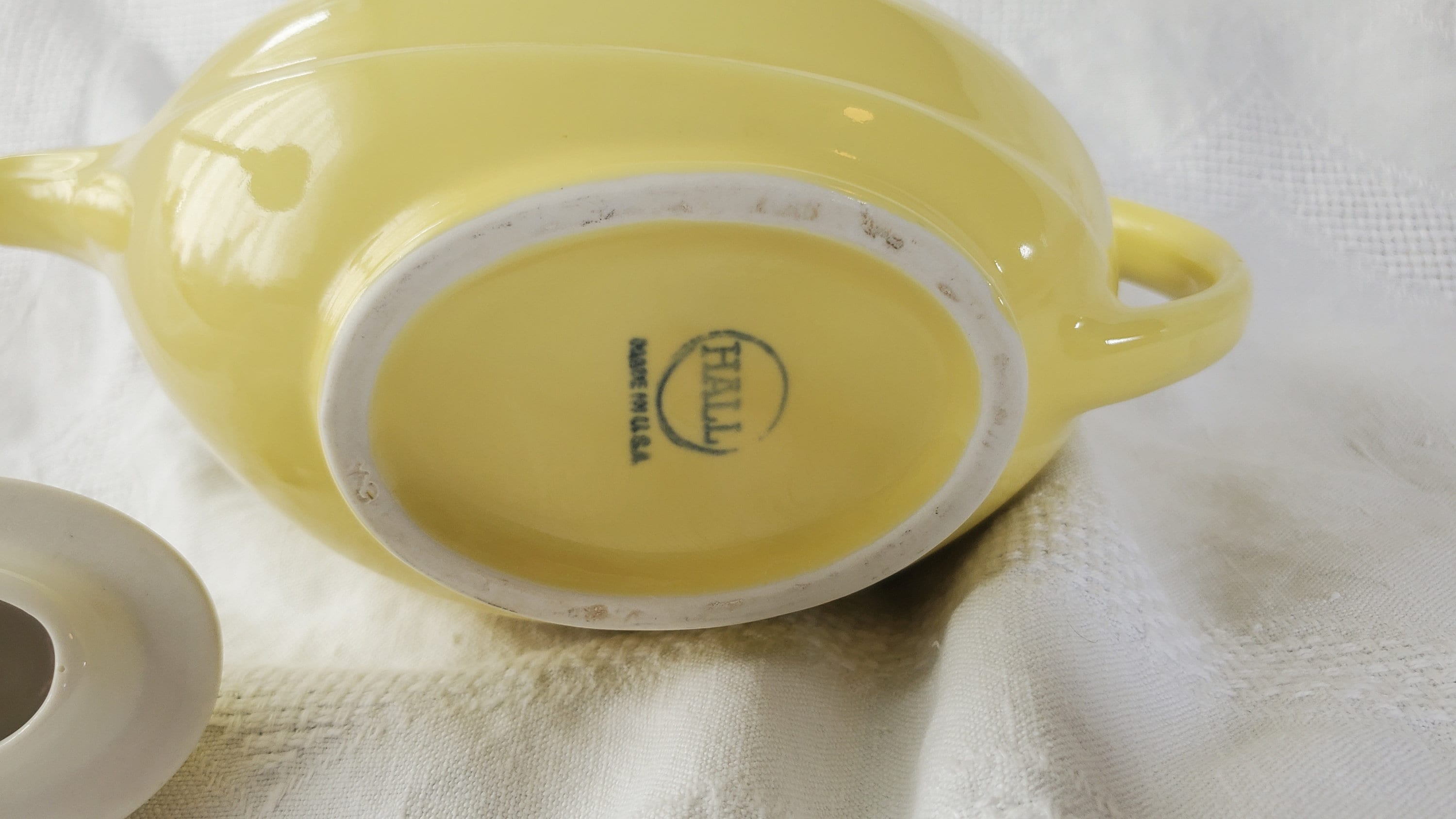 VINTAGE Hall aladdin Teapot in Yellow Etsy