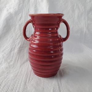 VINTAGE McCoy Doppelgriff-Ring-Beehive-Vase in Rot