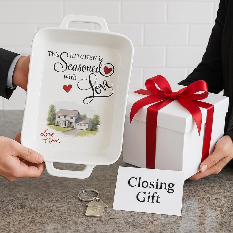 Personalized Porcelain Casserole Dish - Thumbnail 4