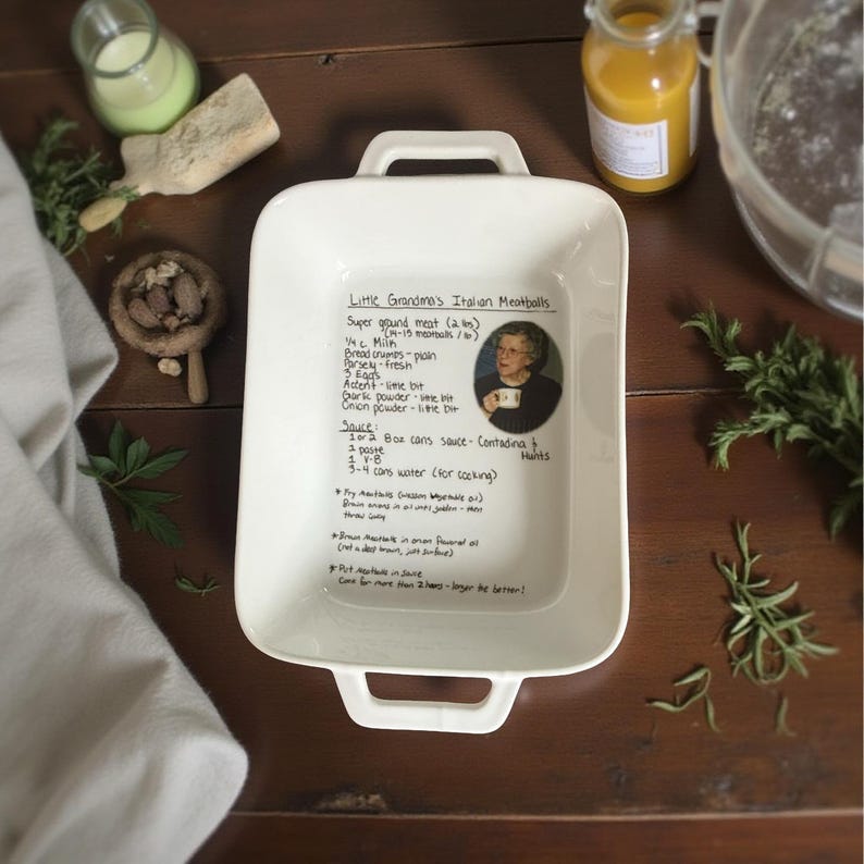 Personalized Porcelain Casserole Dish - Thumbnail 3