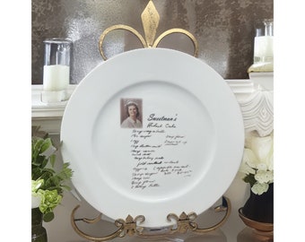 Plate personalized for gift, add a handwritten family recipe, artwork beneath ceramic glaze no vinyl used, text  and photo options, 10.25”