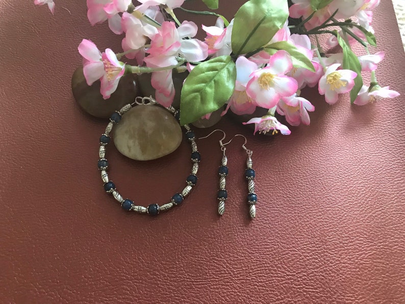 Lapis Lazuli /& Silver Bracelet 8\u201d with Matching Earrings 2\u201d.