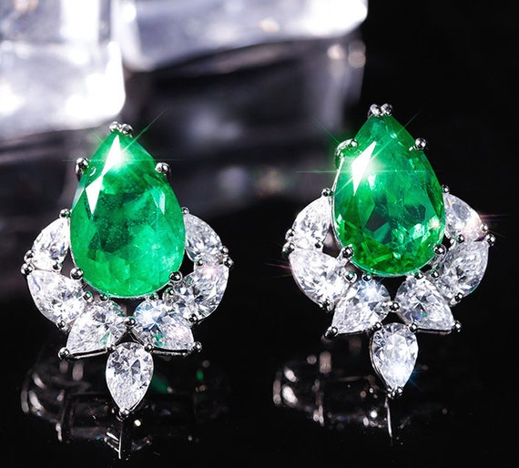 Stunning High Quality Imitation Emerald Earrings 18K White Gold