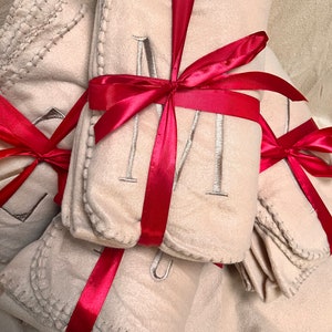 Christmas Personalized Blanket with Monogram / Personalized Blanket / Embroidered Blanket Monogrammed |ecke