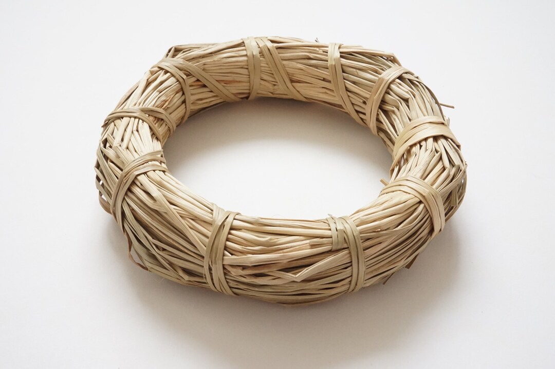 Straw Hay Wreath Ring Chew for Bunnies and Guinea Pigs Etsy Canada