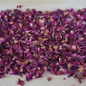 Rose Petals Flowers | Forage for Bunnies | Small Pet Forage | Organic Hay Toppers for Rabbits, Guinea Pigs, Chinchillas and other Small Pets
