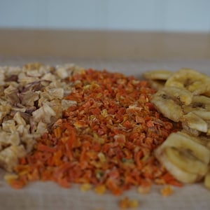 Sweet Treat Mix for Bunnies | Treats for Rabbits, guinea pigs, Hamsters and other Small Pets