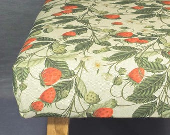 Strawberries Foot stool