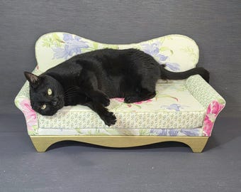 Floral white cat sofa