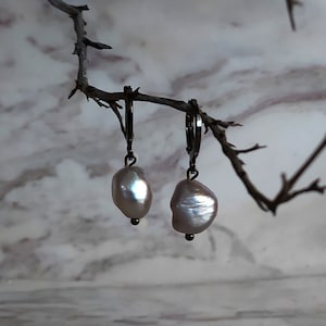 Lethe / Silver Baroque pearl black earrings / Black gothic witchy earrings