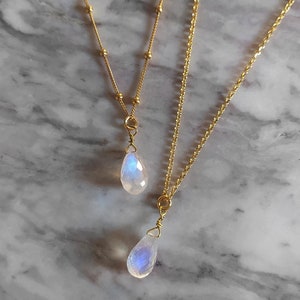 Lune / rainbow moonstone drop necklace / delicate dainty gold necklace / Minimalist layering necklace / tiny gemstone necklace