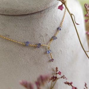 Lilac / Raw tanzanite necklace / purple raw gemstone necklace / Dainty Tiny necklace