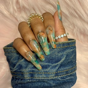 Angel Press on Nails| Emerald marble nails