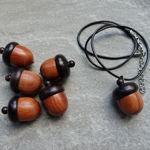 Houten eikelhanger, geheime capsulebedel, houten medaillon, knutselspullen EU