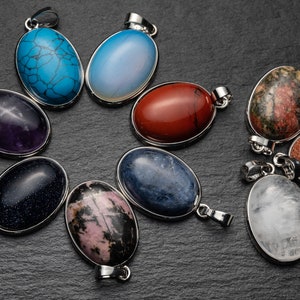 Natural Gemstone Oval Pendant, Smooth cab crystal pendant, Gemstone Necklace, 31 mm